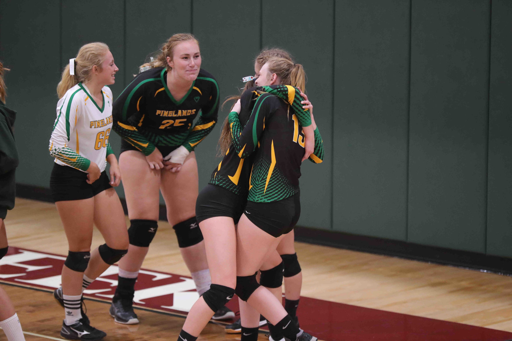 Cedar Creek vs Pinelands Volleyball